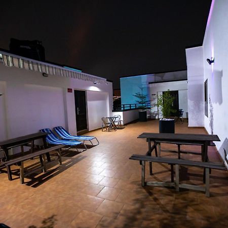 Washington Apartments - Just 25Mins Drive From The Airport Kwashieman Exterior foto