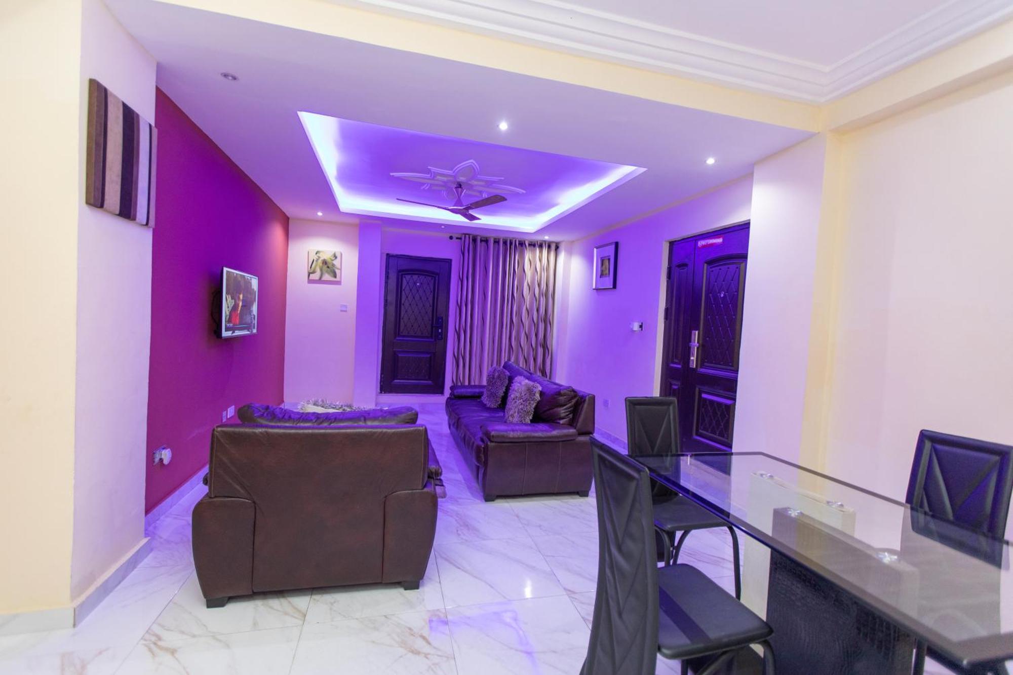Washington Apartments - Just 25Mins Drive From The Airport Kwashieman Exterior foto