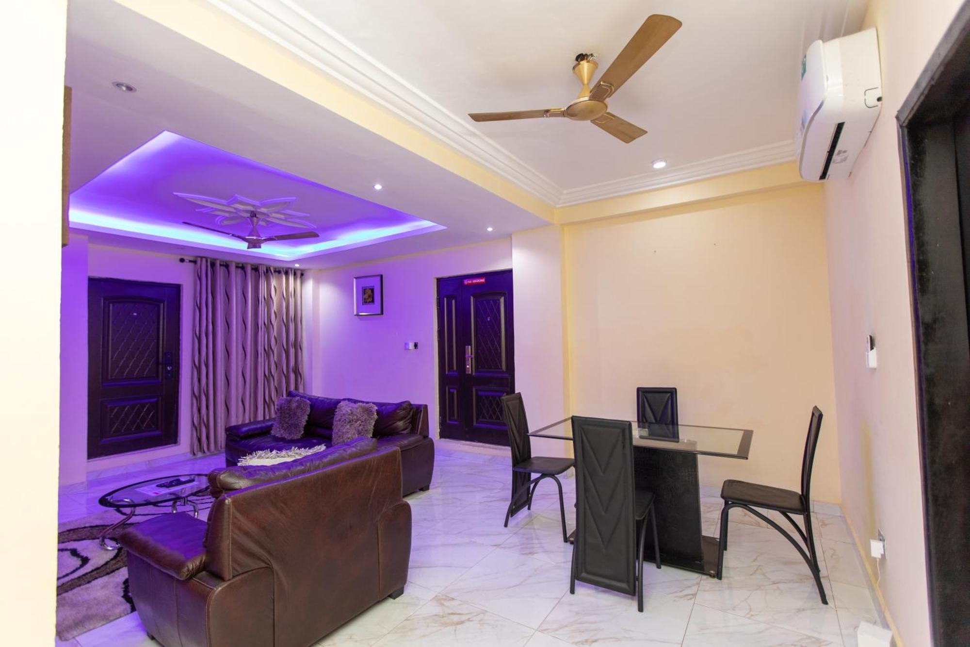 Washington Apartments - Just 25Mins Drive From The Airport Kwashieman Exterior foto