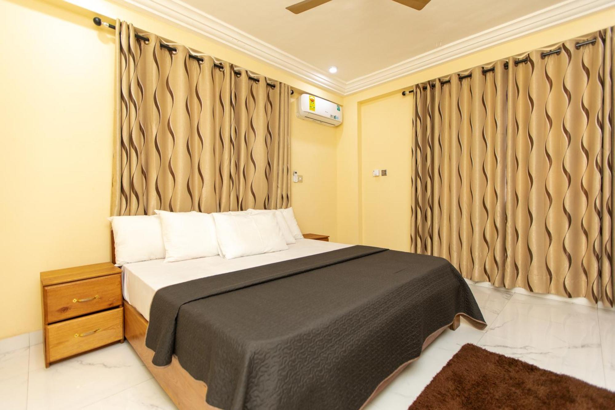 Washington Apartments - Just 25Mins Drive From The Airport Kwashieman Exterior foto